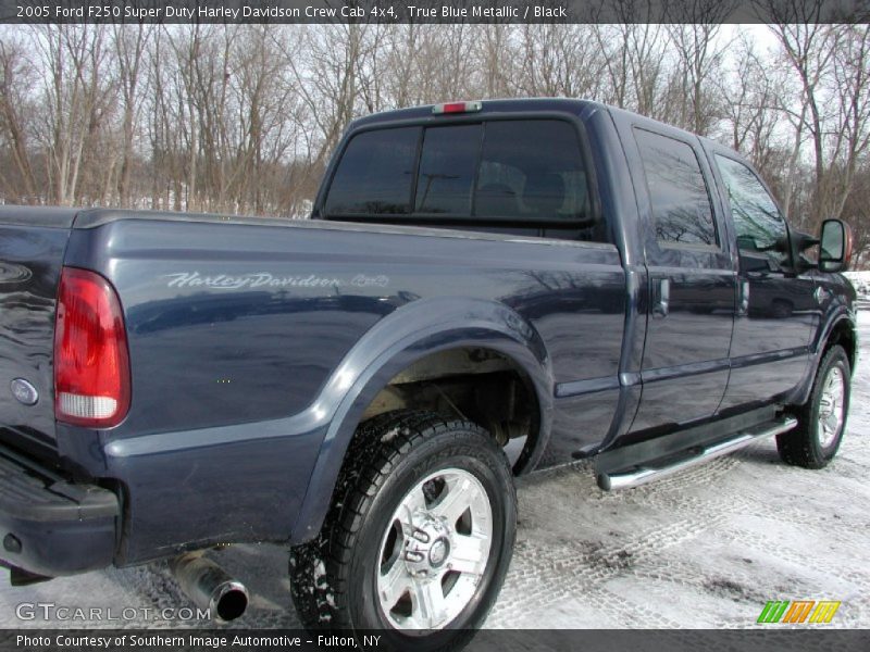 True Blue Metallic / Black 2005 Ford F250 Super Duty Harley Davidson Crew Cab 4x4