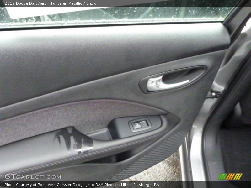 Tungsten Metallic / Black 2013 Dodge Dart Aero