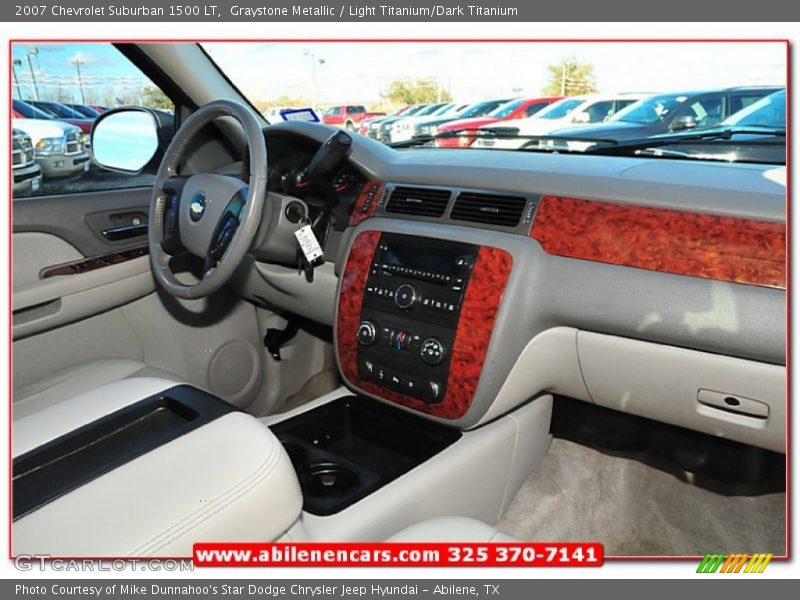 Graystone Metallic / Light Titanium/Dark Titanium 2007 Chevrolet Suburban 1500 LT