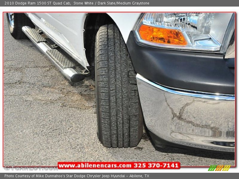 Stone White / Dark Slate/Medium Graystone 2010 Dodge Ram 1500 ST Quad Cab