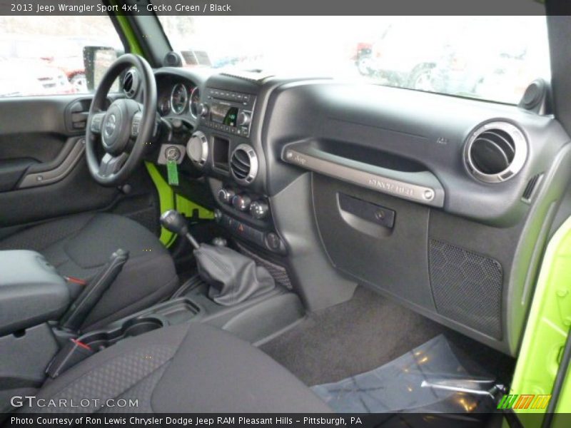 Gecko Green / Black 2013 Jeep Wrangler Sport 4x4