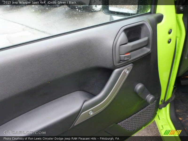 Gecko Green / Black 2013 Jeep Wrangler Sport 4x4