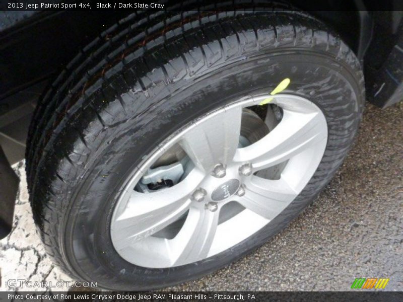 Black / Dark Slate Gray 2013 Jeep Patriot Sport 4x4