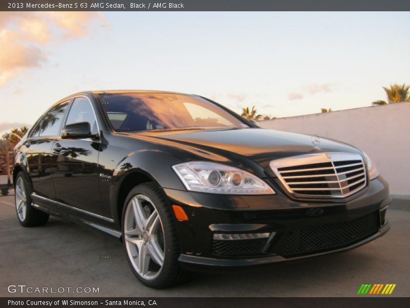 Front 3/4 View of 2013 S 63 AMG Sedan