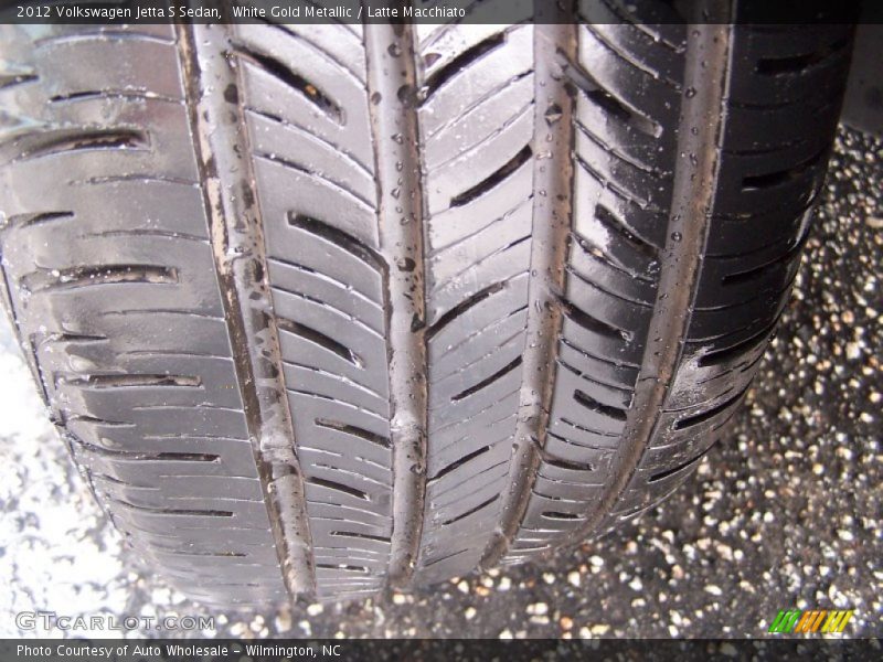 White Gold Metallic / Latte Macchiato 2012 Volkswagen Jetta S Sedan