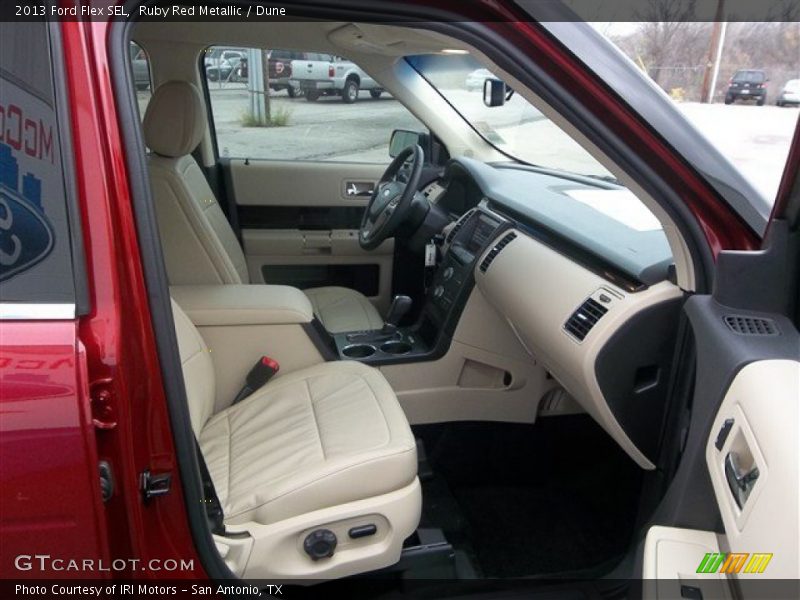 Ruby Red Metallic / Dune 2013 Ford Flex SEL