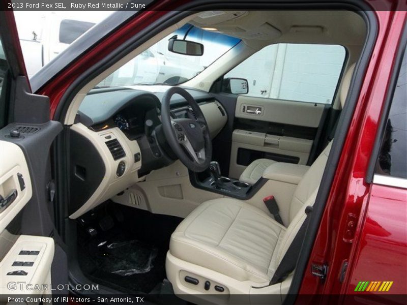 Ruby Red Metallic / Dune 2013 Ford Flex SEL
