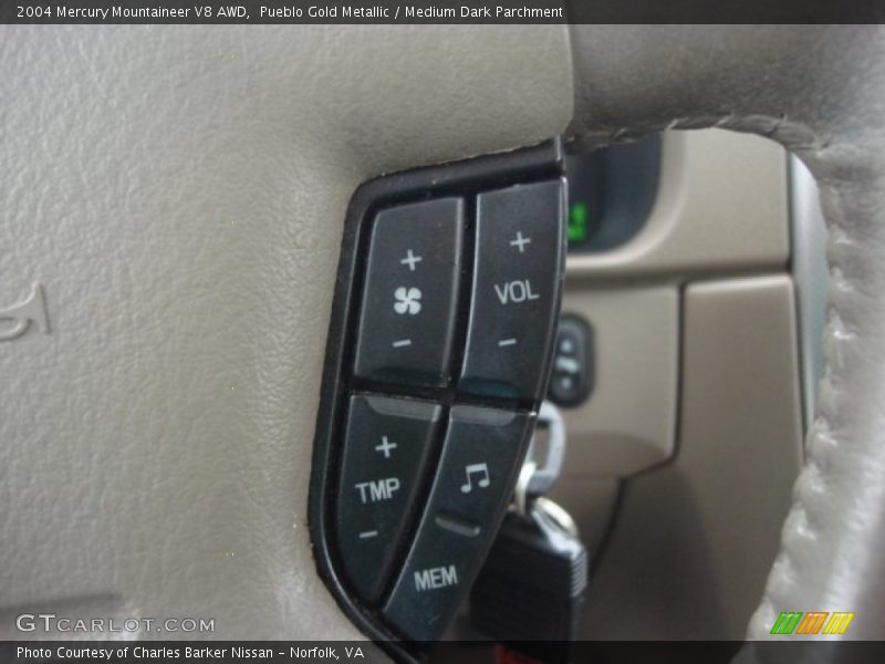 Pueblo Gold Metallic / Medium Dark Parchment 2004 Mercury Mountaineer V8 AWD