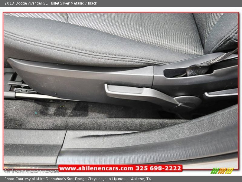 Billet Silver Metallic / Black 2013 Dodge Avenger SE