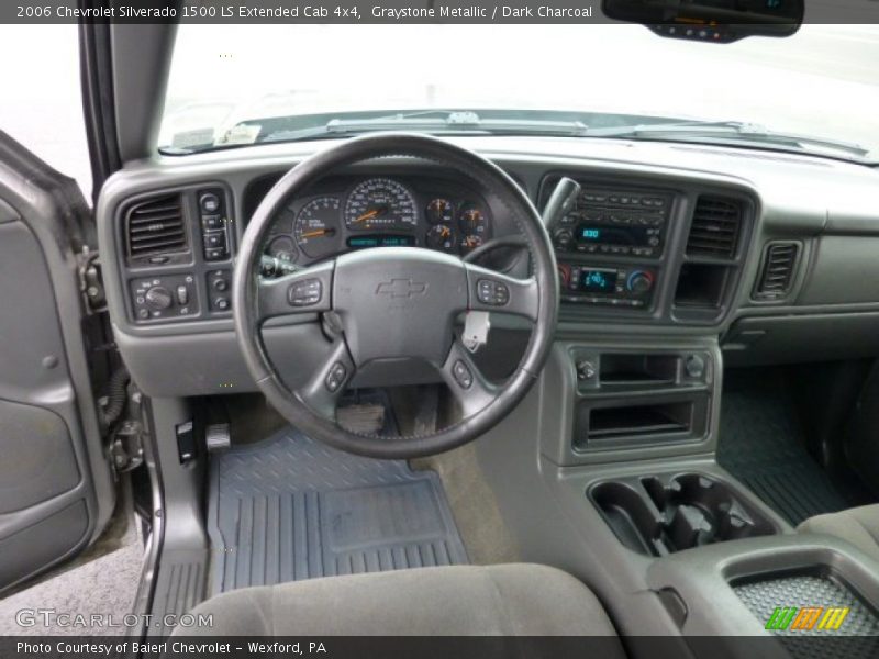 Graystone Metallic / Dark Charcoal 2006 Chevrolet Silverado 1500 LS Extended Cab 4x4