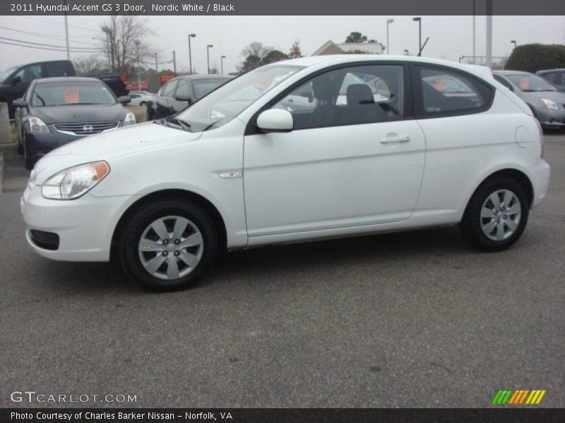 Nordic White / Black 2011 Hyundai Accent GS 3 Door