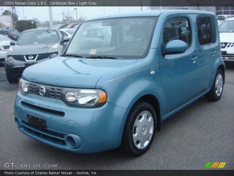 Caribbean Blue / Light Gray 2009 Nissan Cube 1.8 S