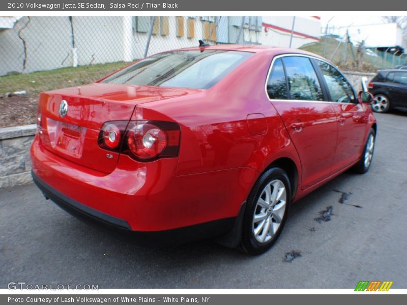 Salsa Red / Titan Black 2010 Volkswagen Jetta SE Sedan