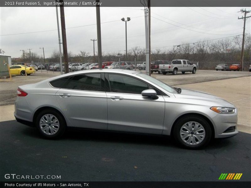 Ingot Silver Metallic / Earth Gray 2013 Ford Fusion S