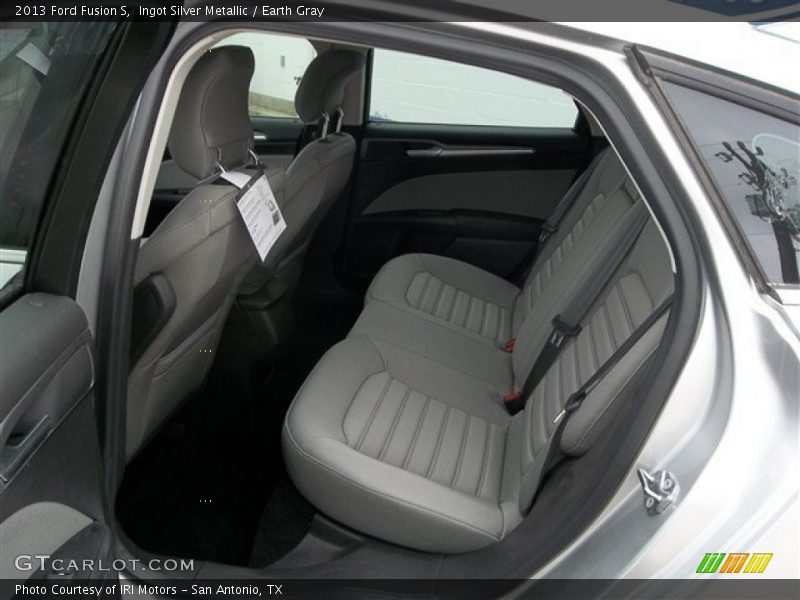 Ingot Silver Metallic / Earth Gray 2013 Ford Fusion S