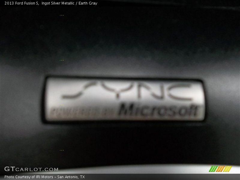 Ingot Silver Metallic / Earth Gray 2013 Ford Fusion S