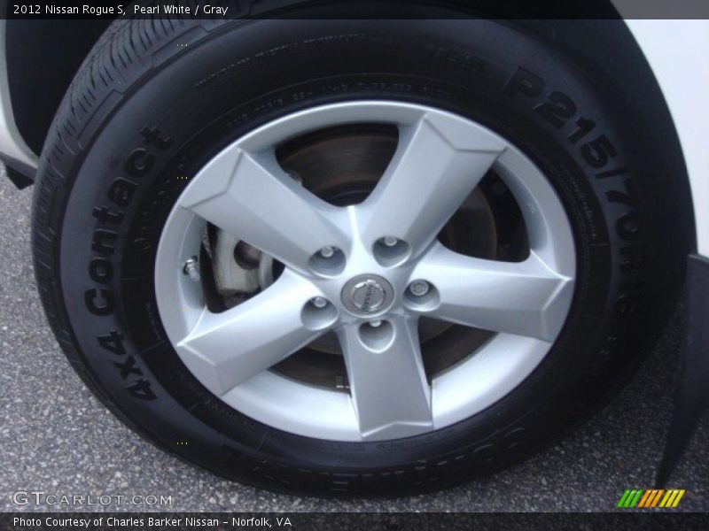 Pearl White / Gray 2012 Nissan Rogue S