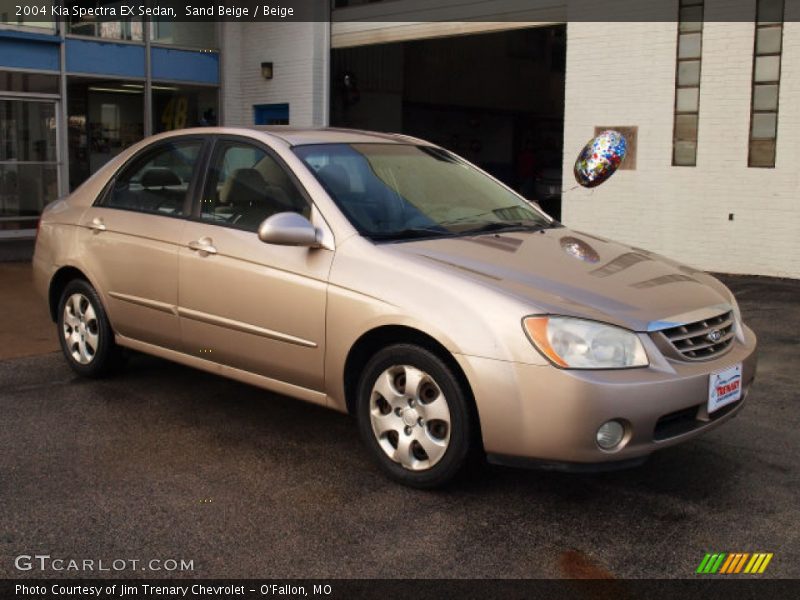 Sand Beige / Beige 2004 Kia Spectra EX Sedan