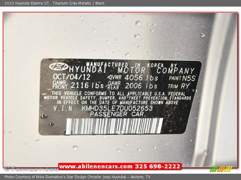 Titanium Gray Metallic / Black 2013 Hyundai Elantra GT