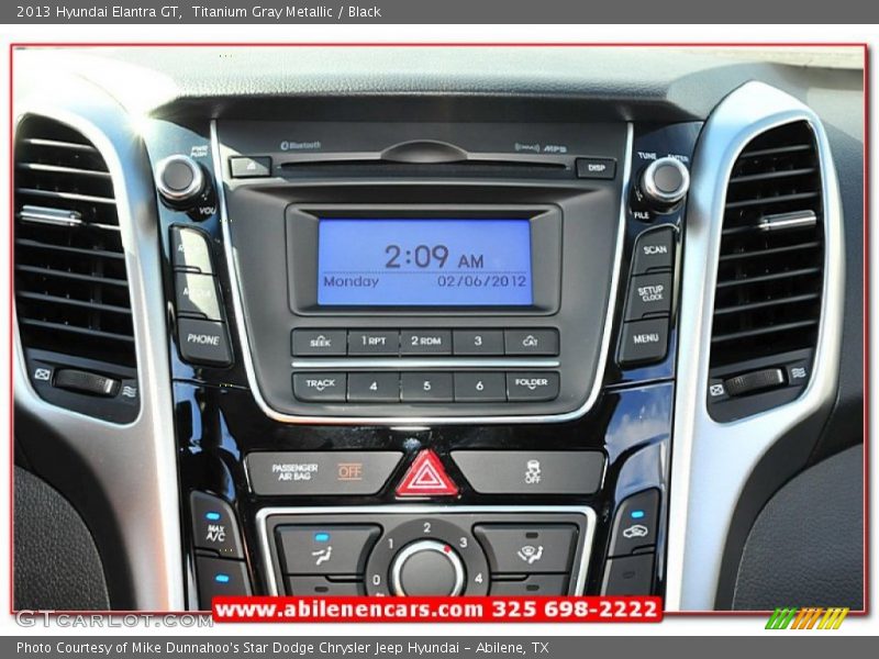Titanium Gray Metallic / Black 2013 Hyundai Elantra GT