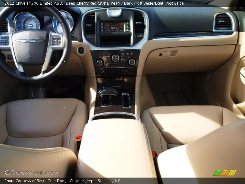Dashboard of 2012 300 Limited AWD