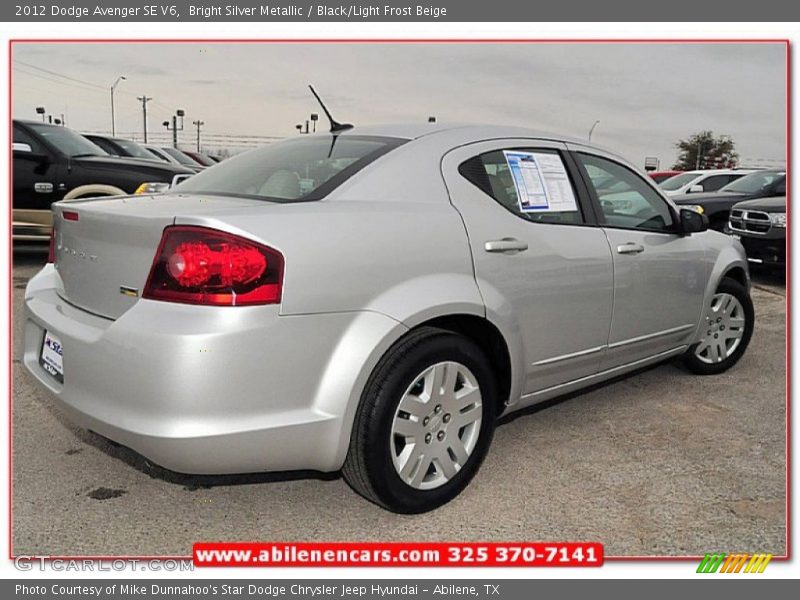 Bright Silver Metallic / Black/Light Frost Beige 2012 Dodge Avenger SE V6