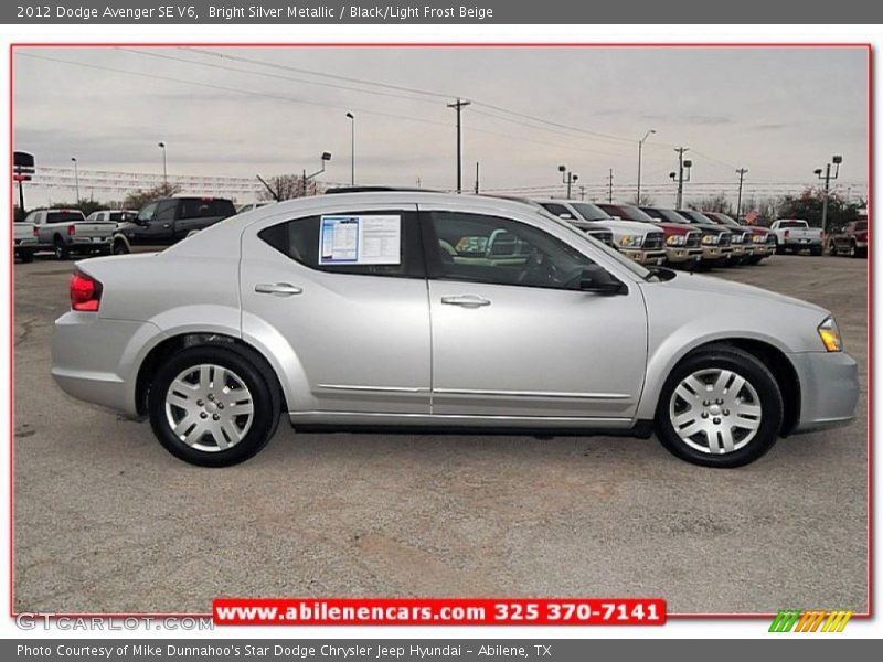 Bright Silver Metallic / Black/Light Frost Beige 2012 Dodge Avenger SE V6