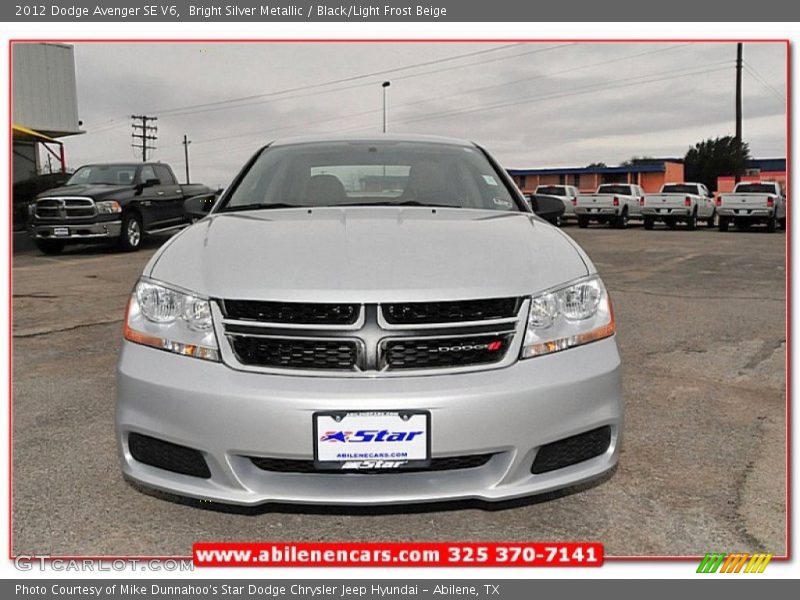 Bright Silver Metallic / Black/Light Frost Beige 2012 Dodge Avenger SE V6