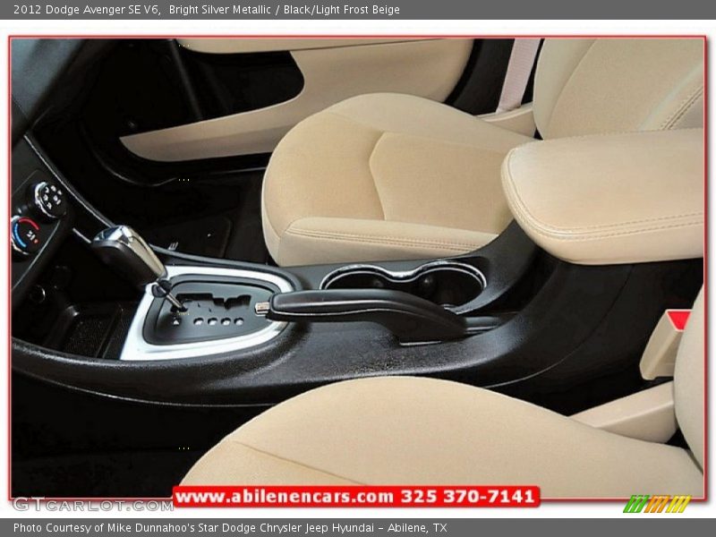 Bright Silver Metallic / Black/Light Frost Beige 2012 Dodge Avenger SE V6