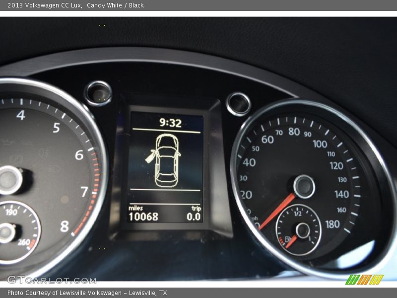Candy White / Black 2013 Volkswagen CC Lux