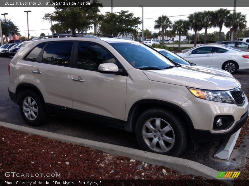 White Sand Beige / Beige 2012 Kia Sorento LX