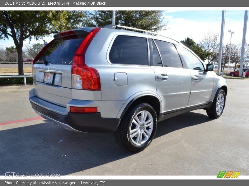 Electric Silver Metallic / Off Black 2011 Volvo XC90 3.2