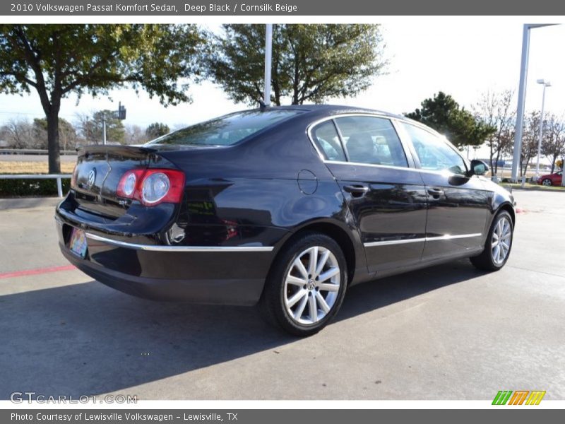 Deep Black / Cornsilk Beige 2010 Volkswagen Passat Komfort Sedan