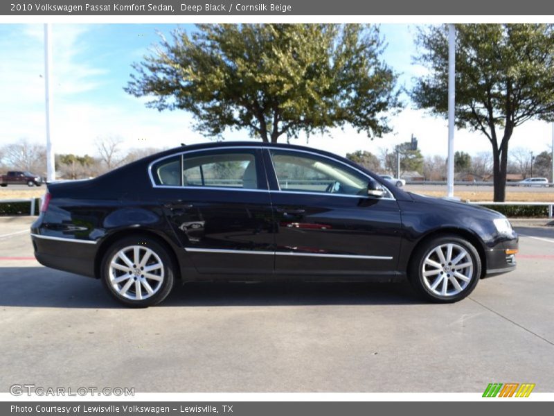 Deep Black / Cornsilk Beige 2010 Volkswagen Passat Komfort Sedan