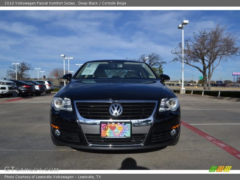 Deep Black / Cornsilk Beige 2010 Volkswagen Passat Komfort Sedan