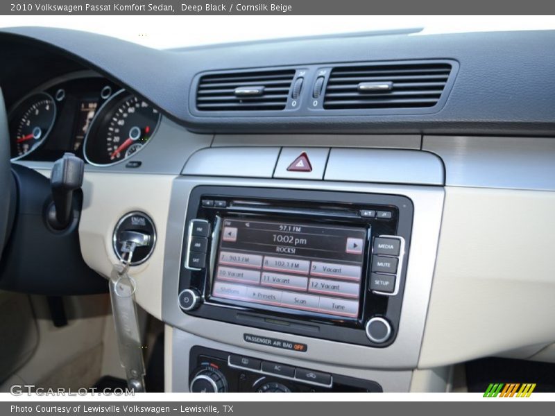 Deep Black / Cornsilk Beige 2010 Volkswagen Passat Komfort Sedan