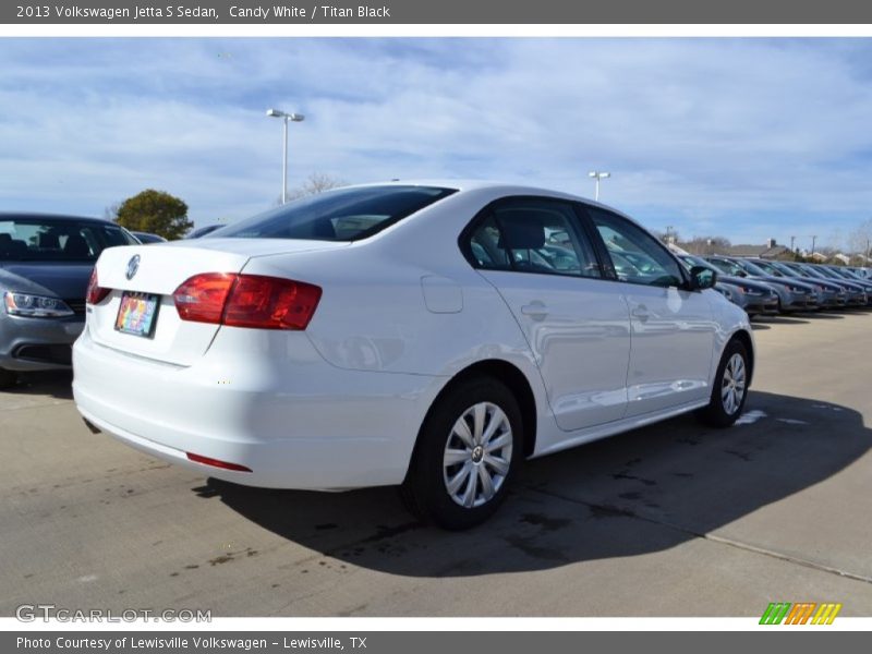 Candy White / Titan Black 2013 Volkswagen Jetta S Sedan