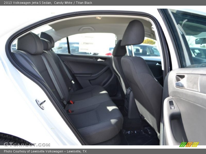 Candy White / Titan Black 2013 Volkswagen Jetta S Sedan