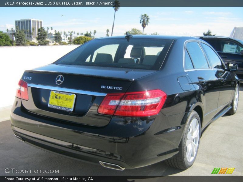 Black / Almond 2013 Mercedes-Benz E 350 BlueTEC Sedan