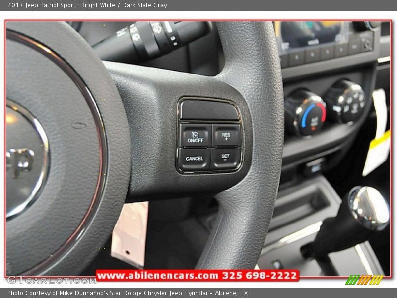 Bright White / Dark Slate Gray 2013 Jeep Patriot Sport