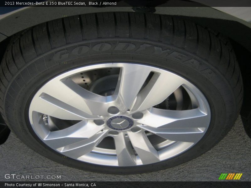 Black / Almond 2013 Mercedes-Benz E 350 BlueTEC Sedan