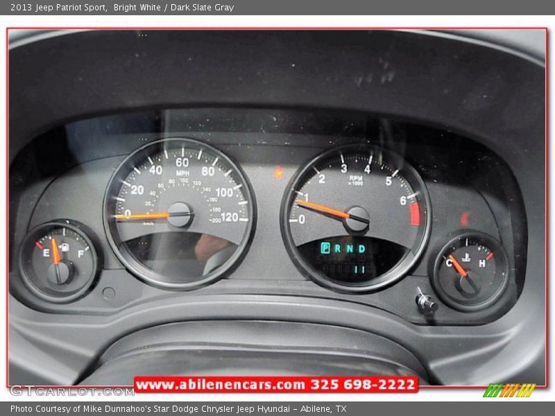 Bright White / Dark Slate Gray 2013 Jeep Patriot Sport