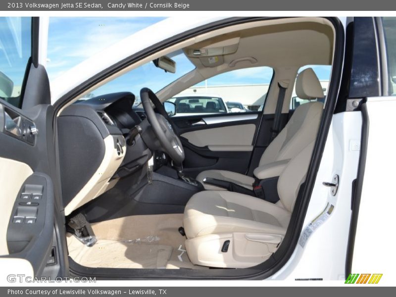 Candy White / Cornsilk Beige 2013 Volkswagen Jetta SE Sedan