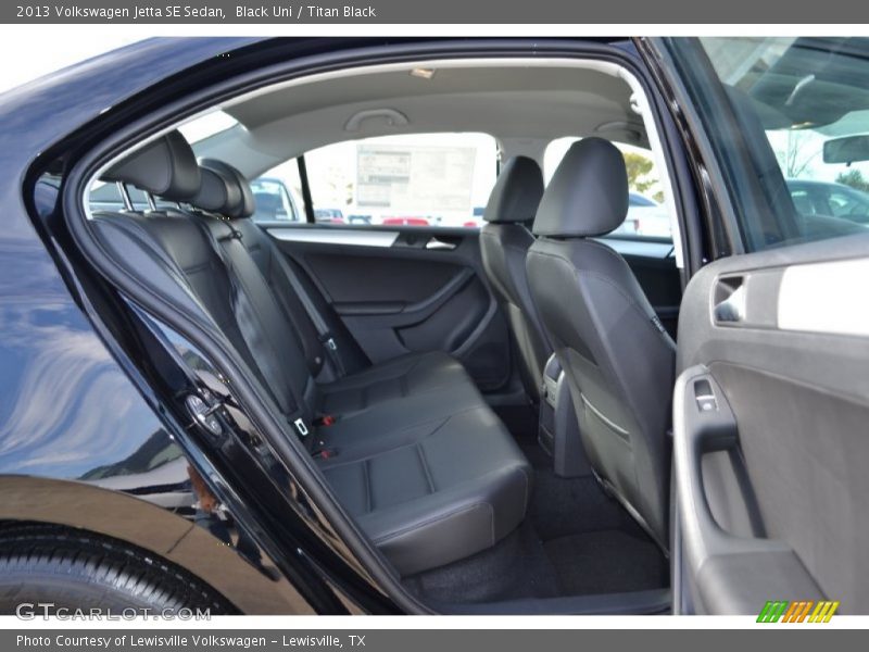 Black Uni / Titan Black 2013 Volkswagen Jetta SE Sedan