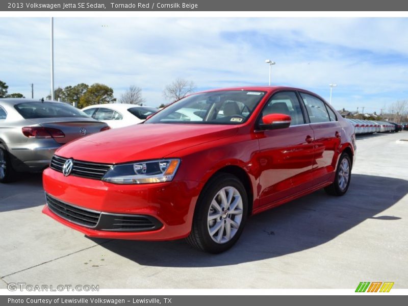 Tornado Red / Cornsilk Beige 2013 Volkswagen Jetta SE Sedan