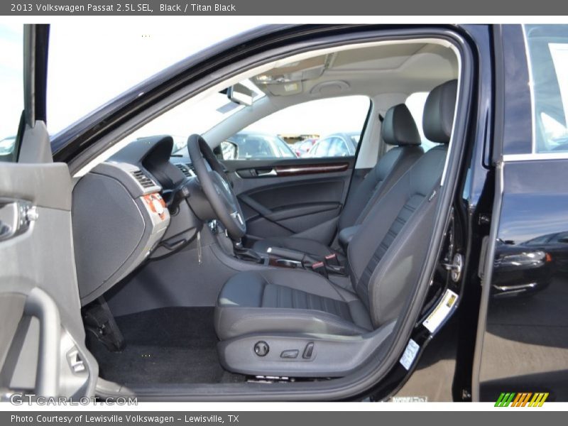 Black / Titan Black 2013 Volkswagen Passat 2.5L SEL