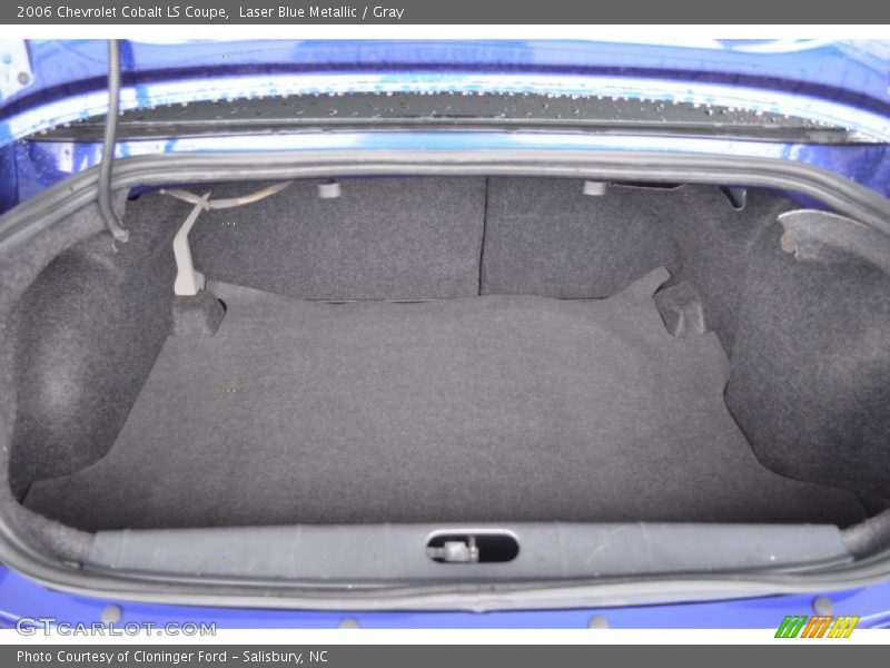  2006 Cobalt LS Coupe Trunk