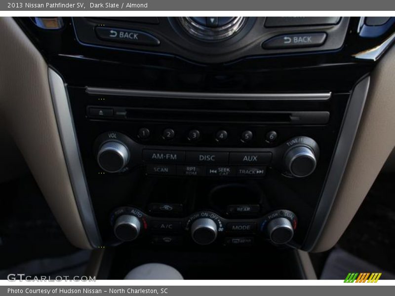 Dark Slate / Almond 2013 Nissan Pathfinder SV