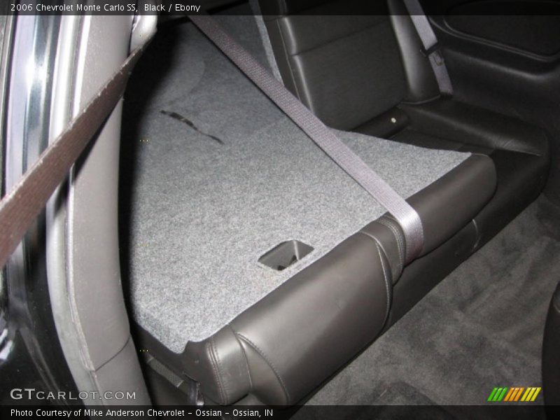 Black / Ebony 2006 Chevrolet Monte Carlo SS