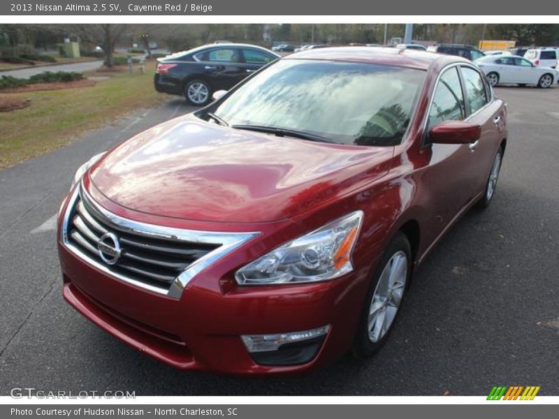 Cayenne Red / Beige 2013 Nissan Altima 2.5 SV